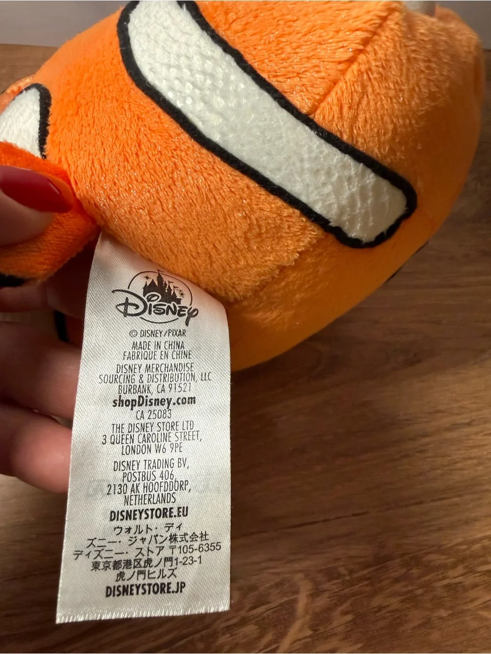 Disney Store Finding Nemo Plush Stuffed Animal Pixar Clownfish Toy